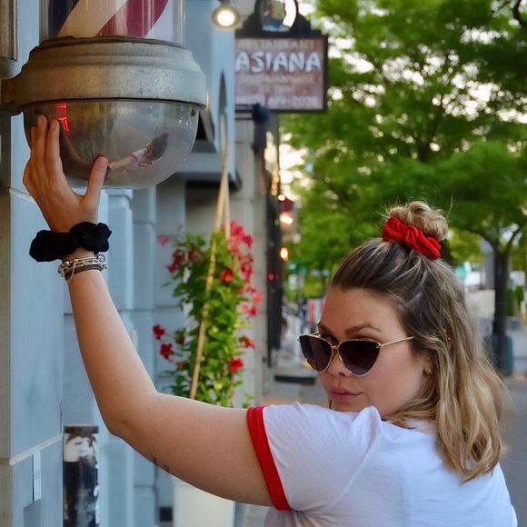 scrunchie - Picture 3 of 3